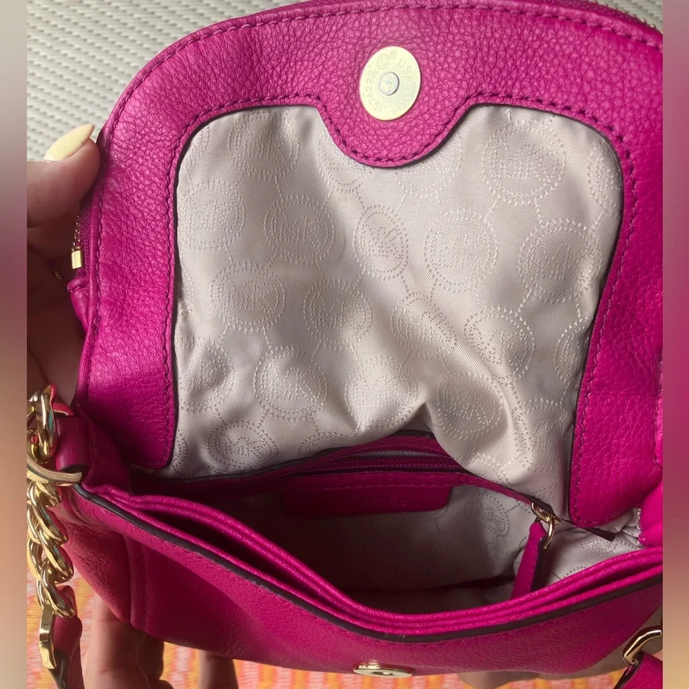 Michael Kors Pink Crossbody Bag - Picture 5 of 7